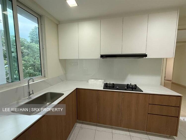 The Esparis (D18), Condominium #496788441